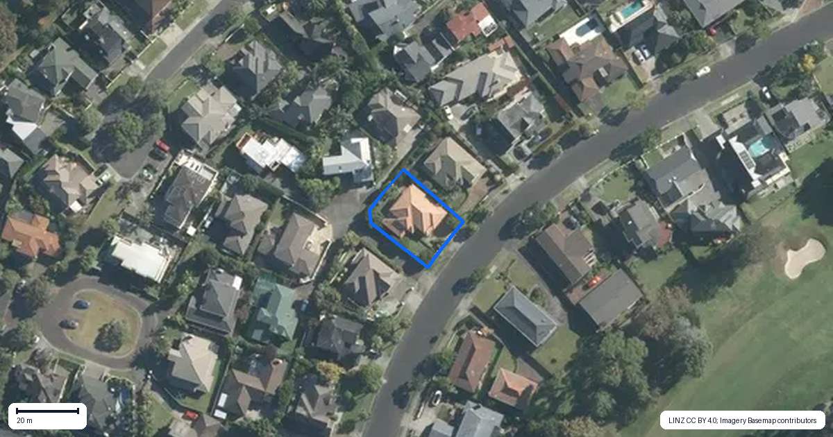 Property context map for 39 Panapa Drive, St Johns, Auckland