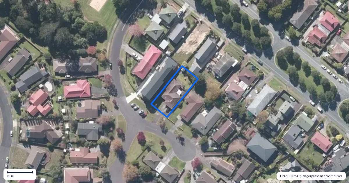 Property context map for 31 Cromdale Avenue, Highland Park, Auckland