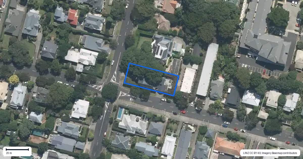 Property context map for 16 Horoeka Avenue, Mount Eden, Auckland