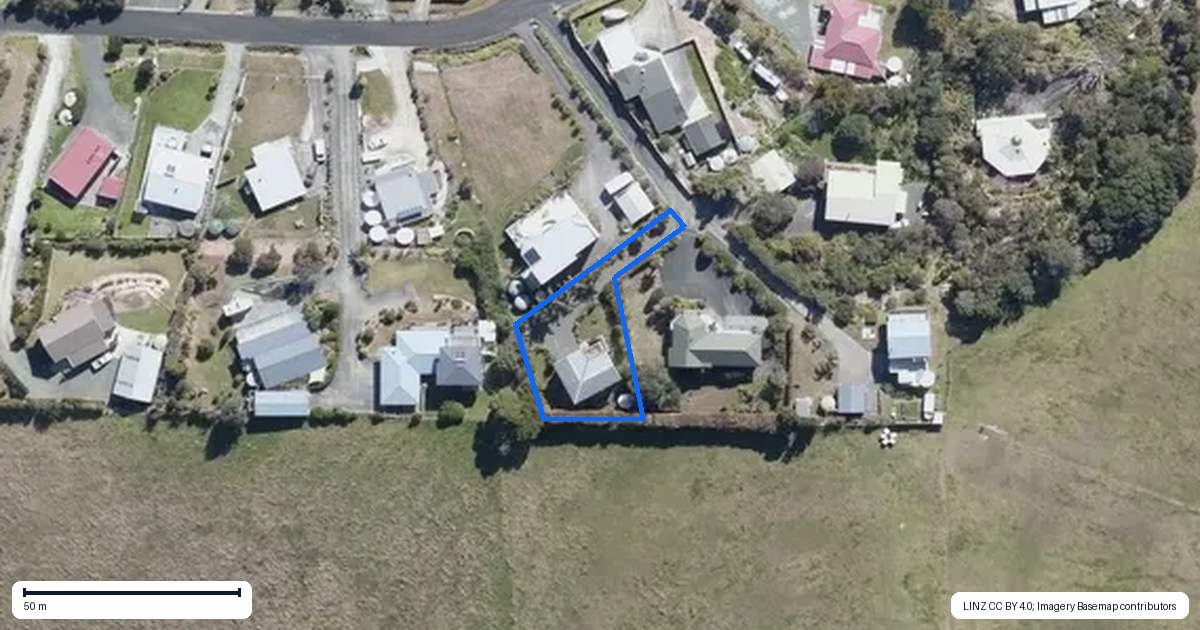 Property context map for 55 Seaview Road, Cable Bay