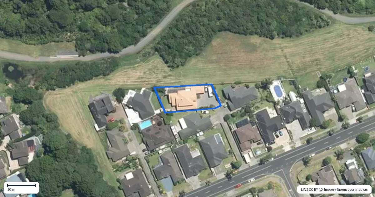 Property context map for 182 Charles Prevost Drive, The Gardens, Auckland