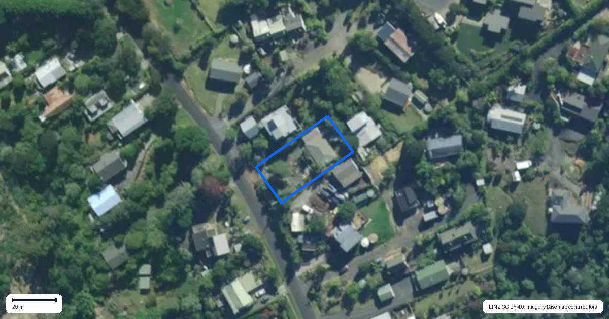Property context map for 31 Pomare Road, Russell