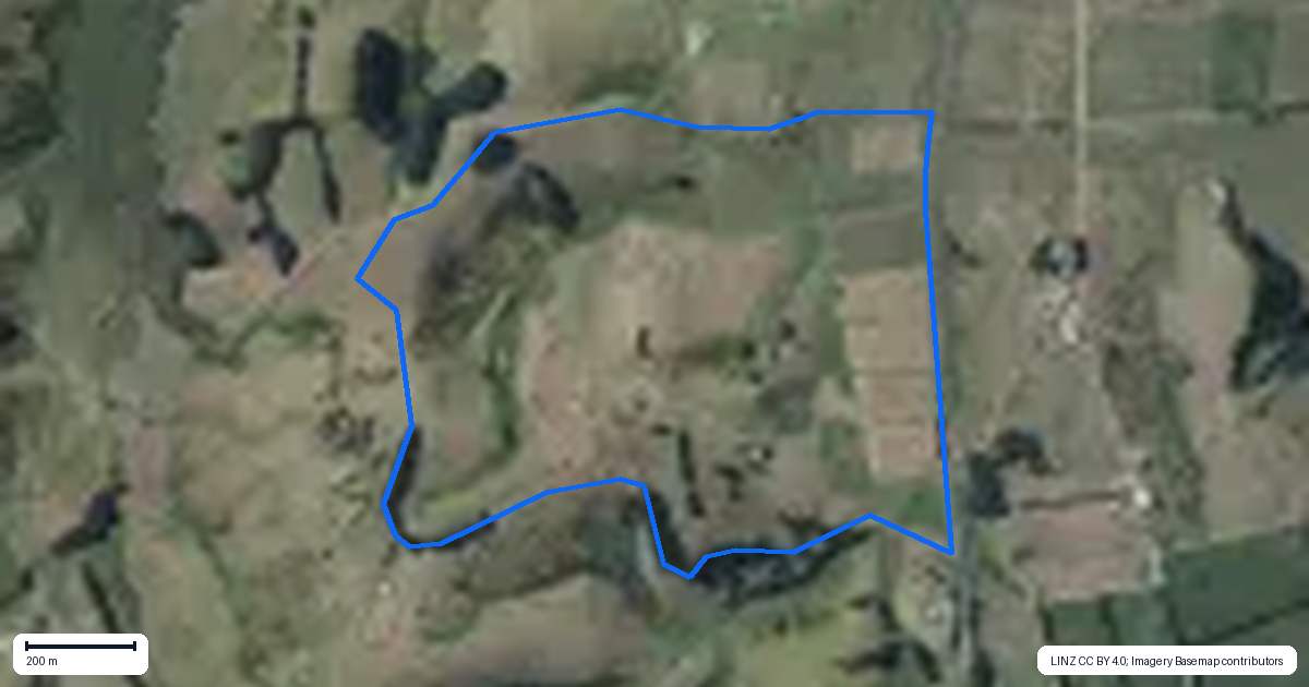 Property context map for 32 Hutchinson Road, Helensville
