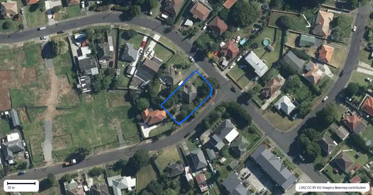 Property context map for 22 Alamein Road, Panmure, Auckland
