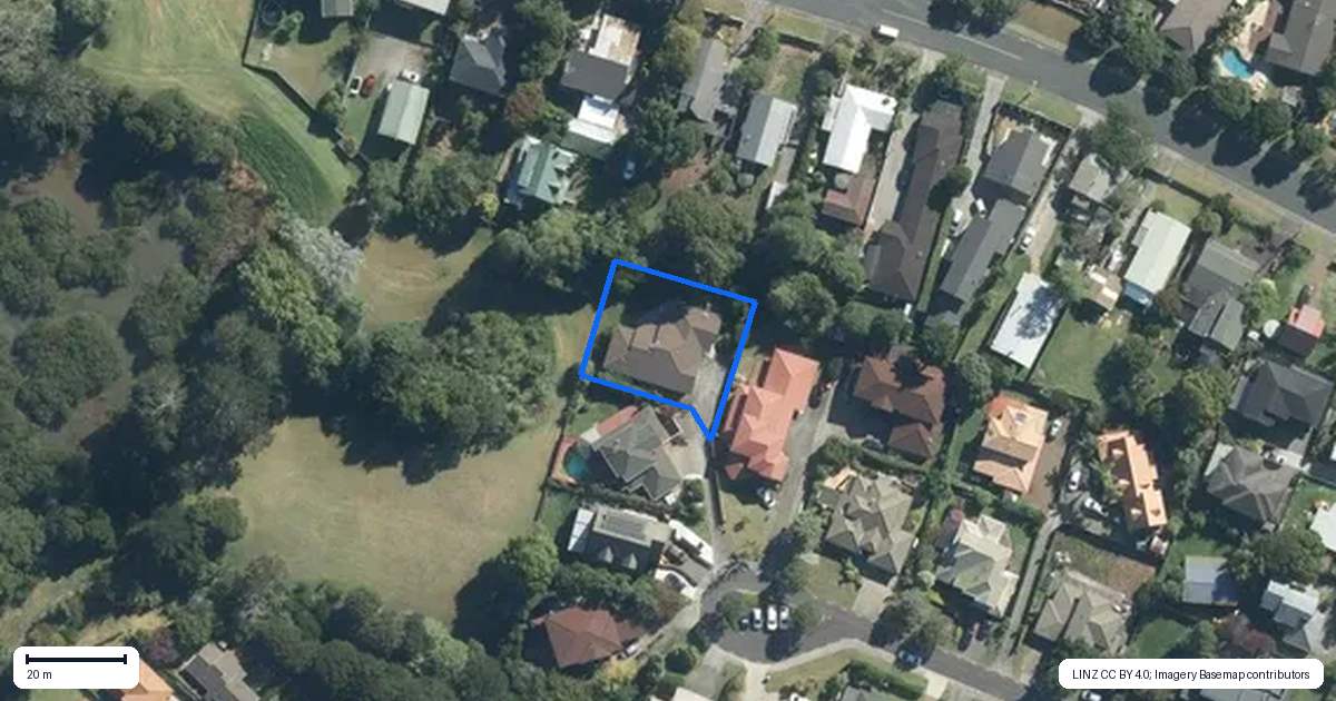 Property context map for 17 Summerfield Lane, Albany, Auckland
