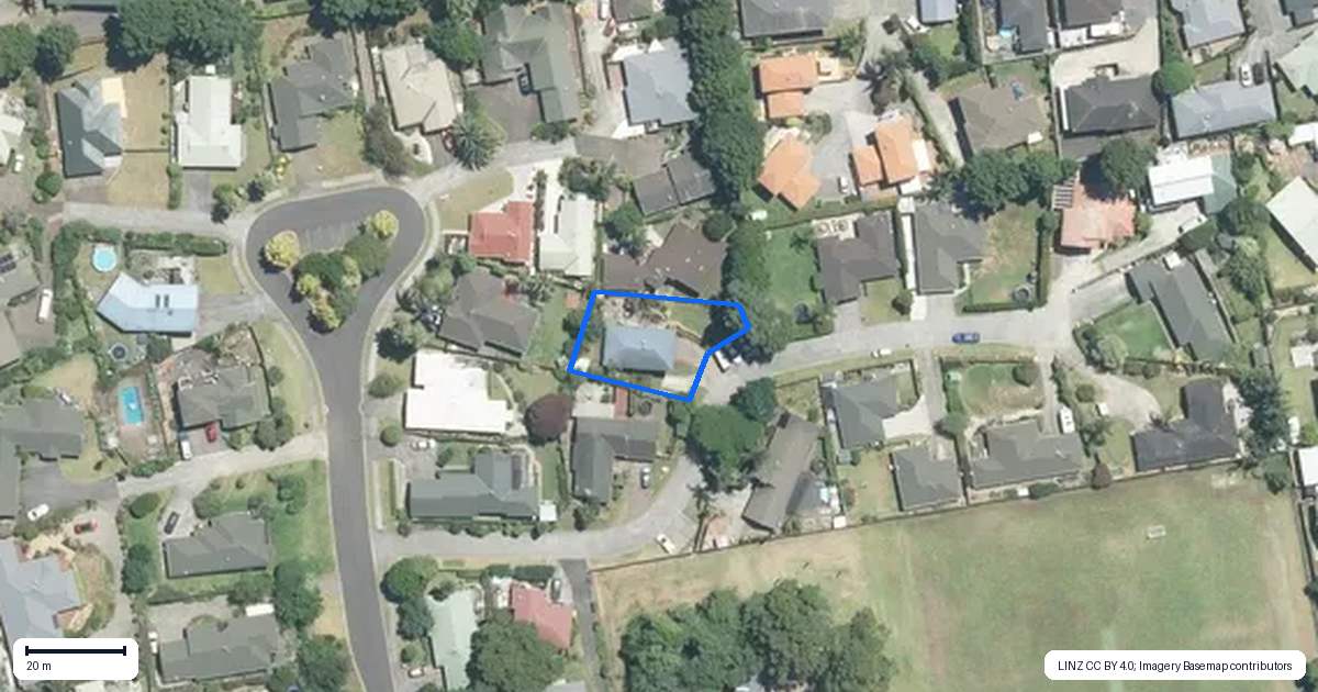 Property context map for 6 Tom Keven Way, Pukekohe