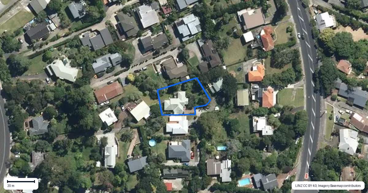 Property context map for 4/263A Titirangi Road, Titirangi, Auckland