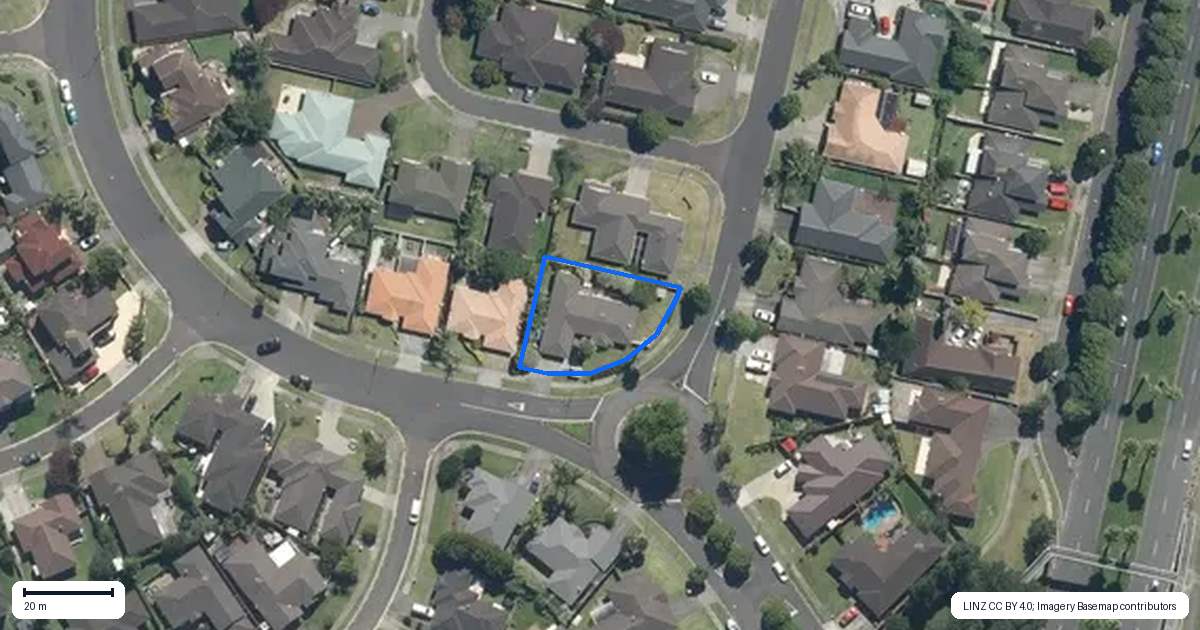 Property context map for 28 Craigavon Drive, East Tamaki, Auckland