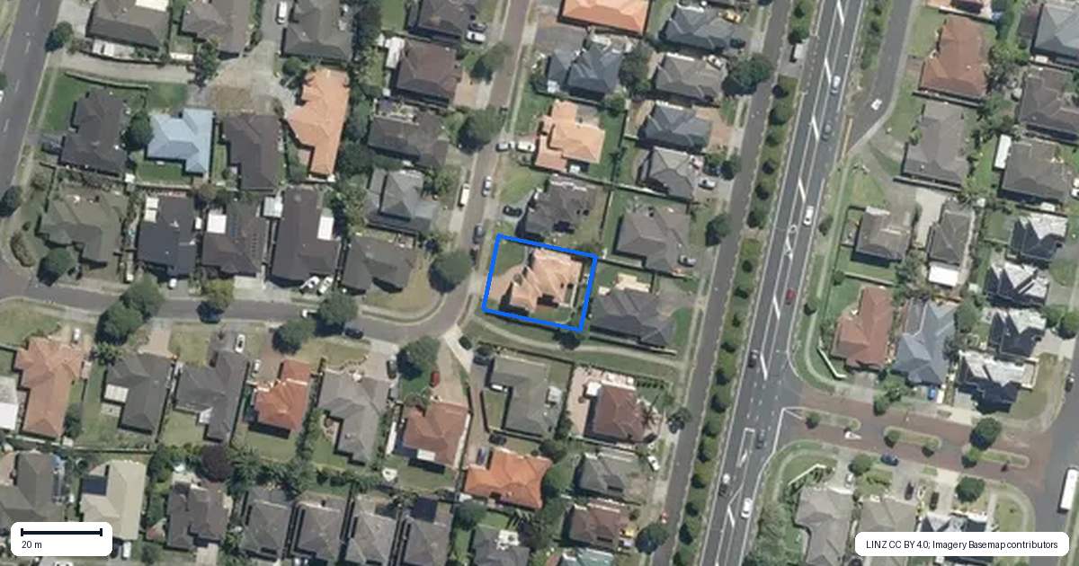 Property context map for 30 Erne Crescent, East Tamaki, Auckland
