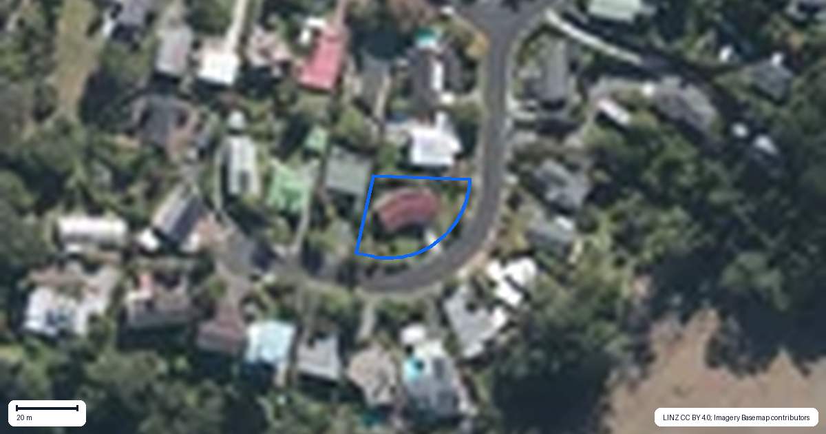 Property context map for 5 Valkyria Place, Beach Haven, Auckland