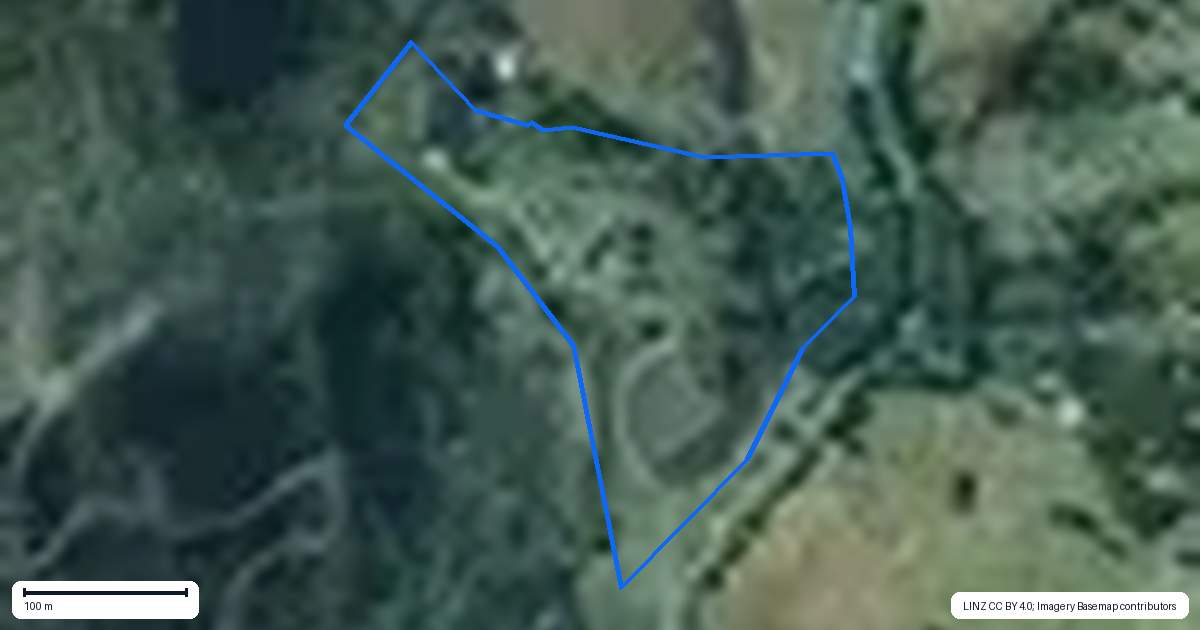 Property context map for 704B Karaka Road, Tangowahine, Dargaville