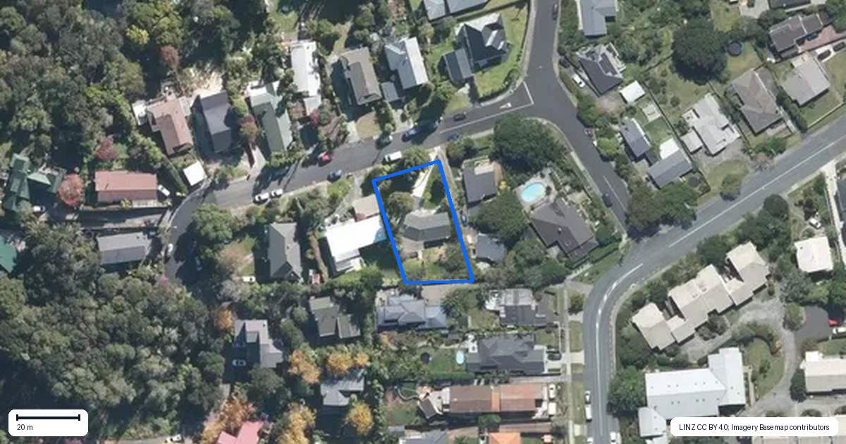 Property context map for 6 Catrina Avenue, Birkenhead, Auckland