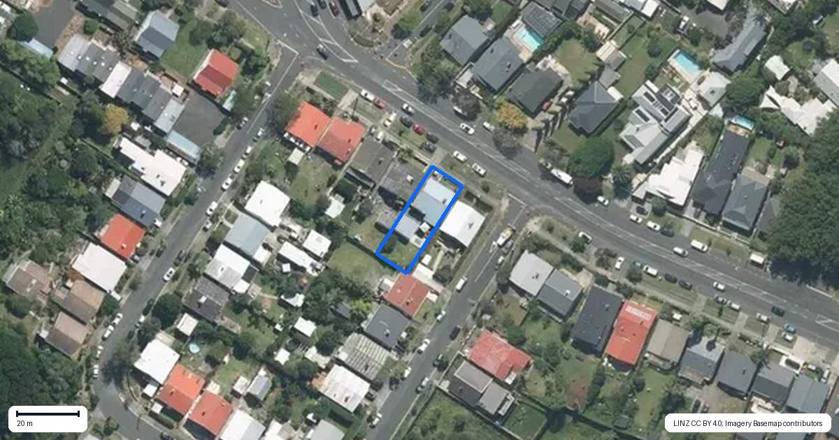 Property context map for 70 Old Mill Road, Westmere, Auckland