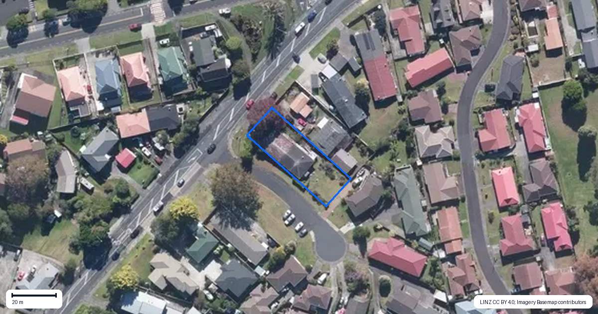 Property context map for 2/219 Edmonton Road, Te Atatu South, Auckland