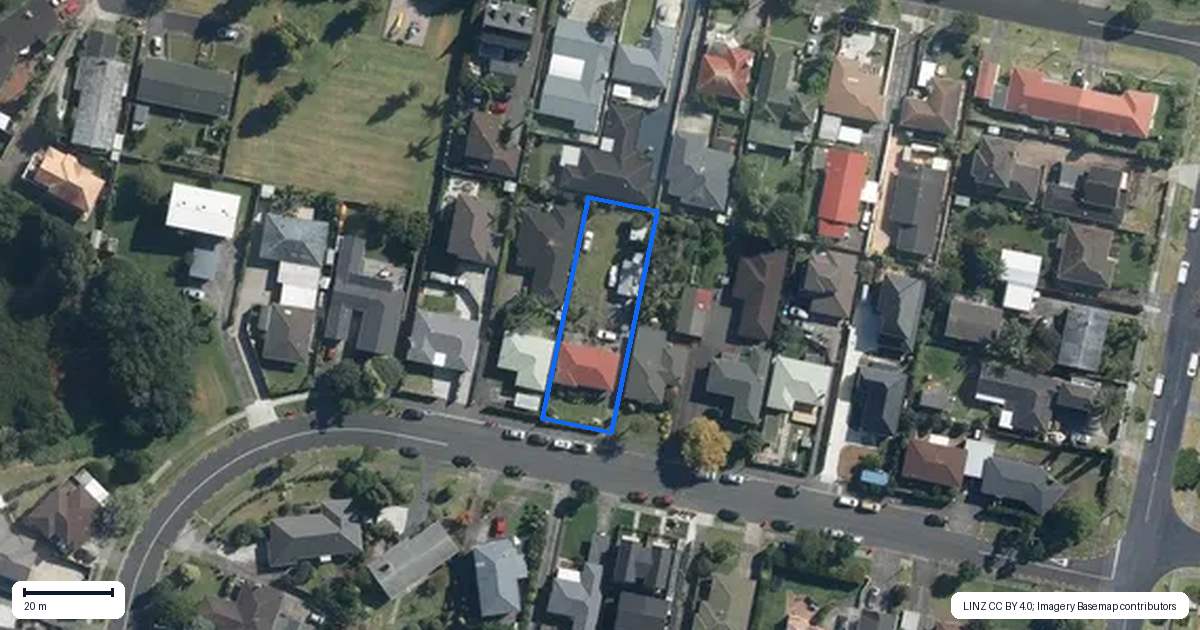 Property context map for 11 Williams Avenue, Pakuranga, Auckland