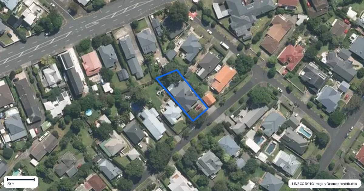 Property context map for 1 Violet Street, Mount Albert, Auckland