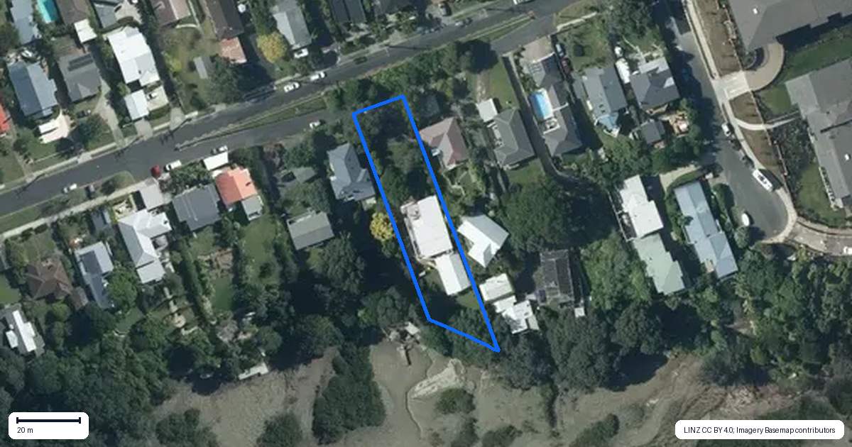Property context map for 49 Ngataringa Road, Devonport, Auckland