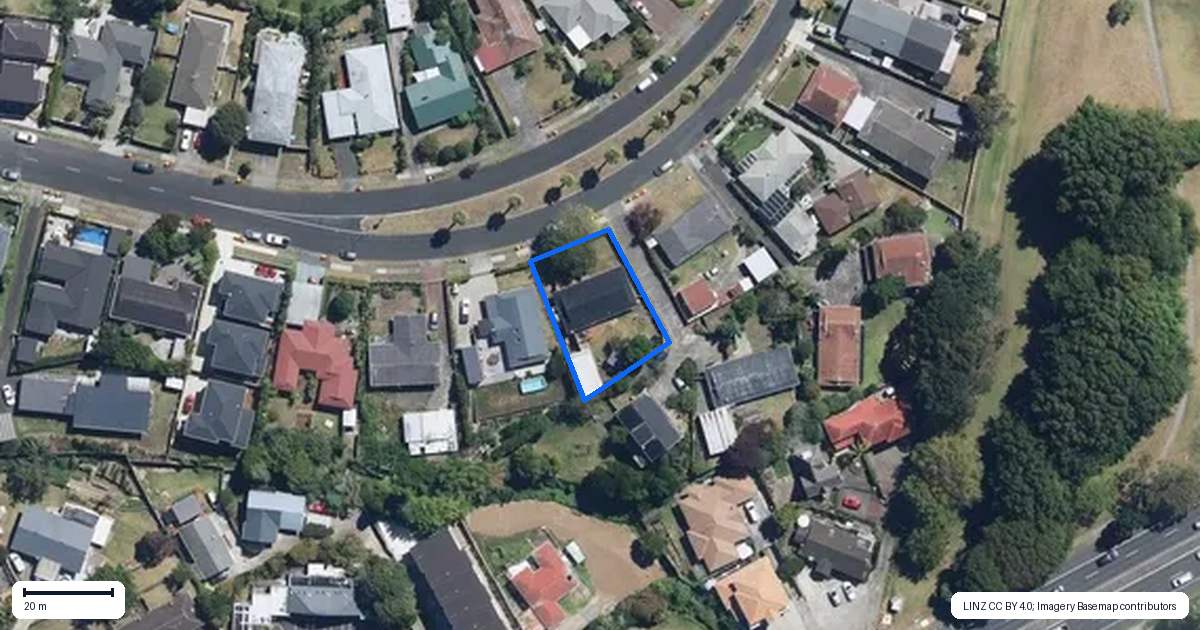 Property context map for 39 Meadway, Sunnyhills, Auckland