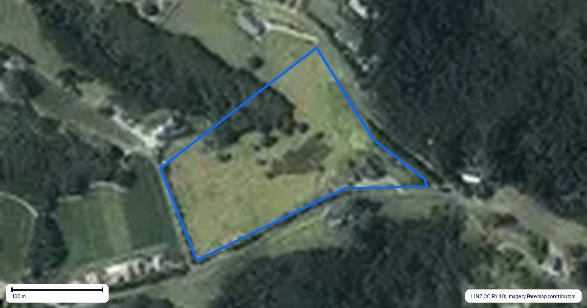 Property context map for 10 Rothschild Terrace, Waiheke Island