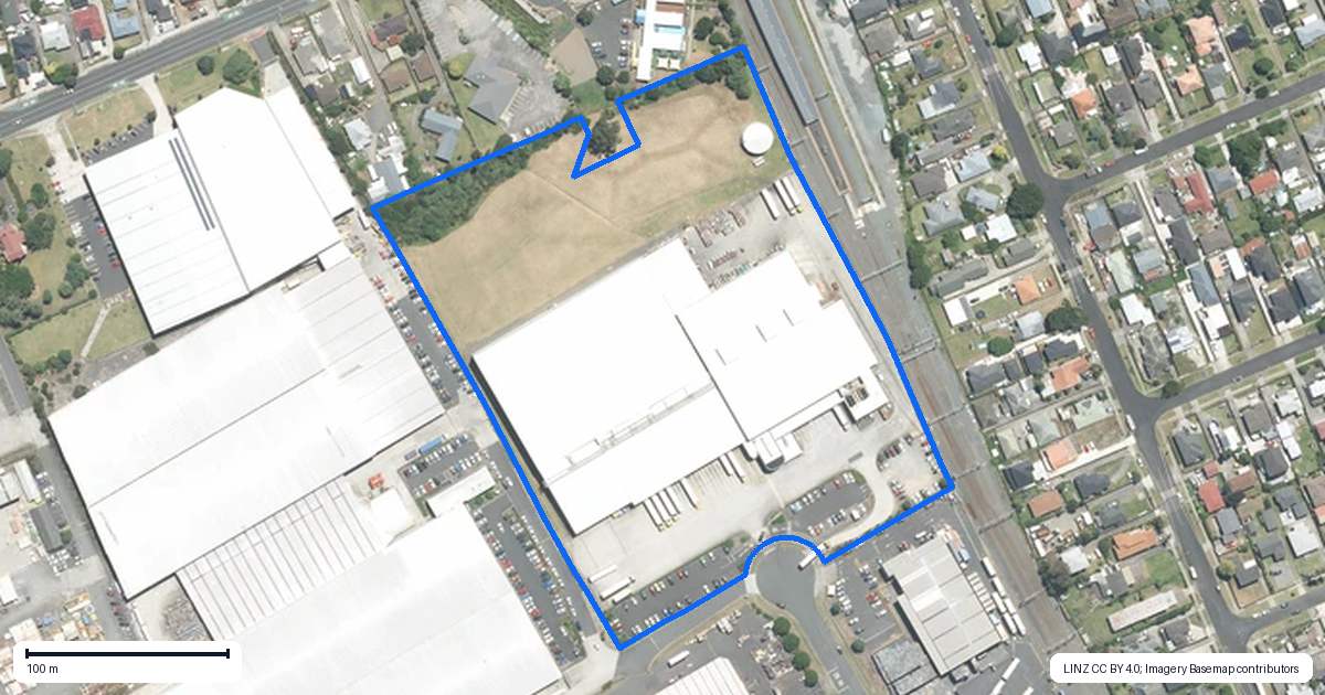 Property context map for 17 Nesdale Avenue, Wiri, Auckland
