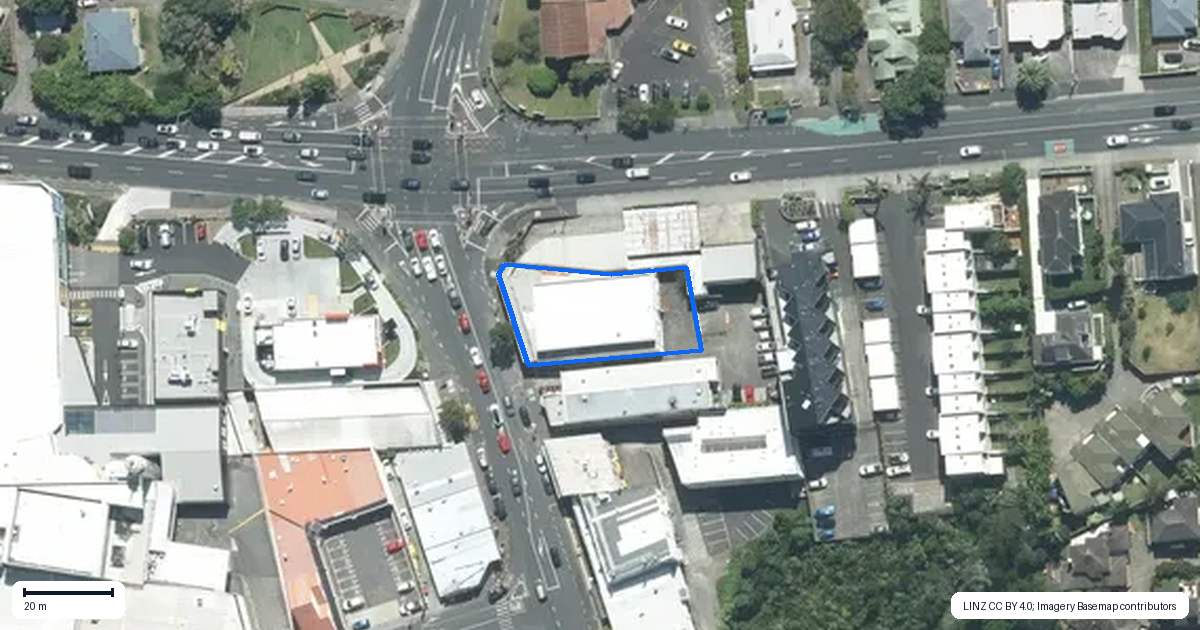 Property context map for 85 Birkenhead Avenue, Birkenhead, Auckland