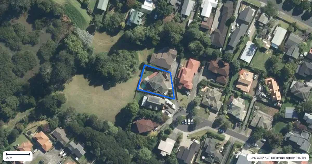 Property context map for 19 Summerfield Lane, Albany, Auckland