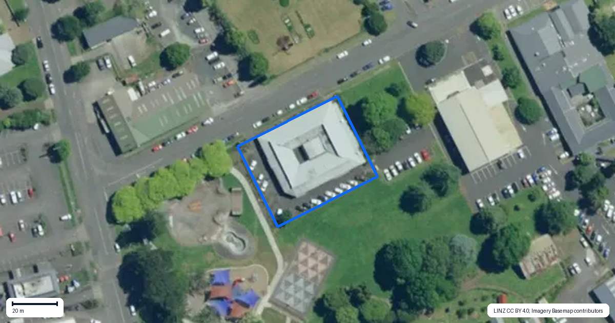Property context map for 17 Memorial Avenue, Kaikohe