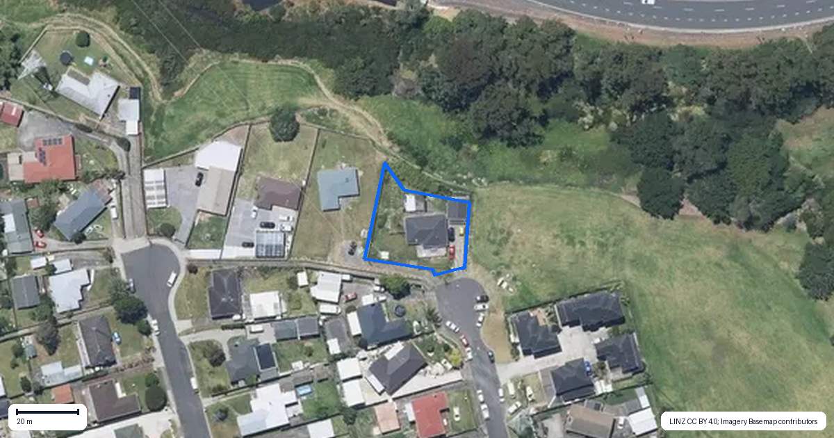 Property context map for 15 Undine Street, Pakuranga, Auckland