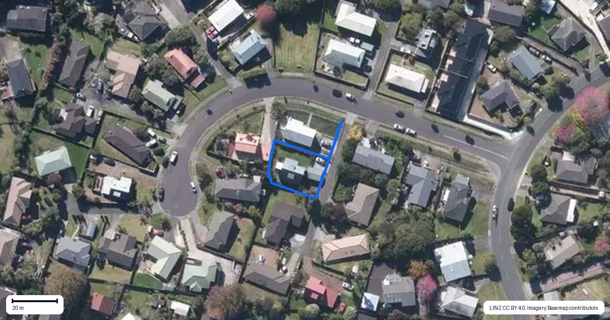 Property context map for 16 Carillon Place, Massey, Auckland