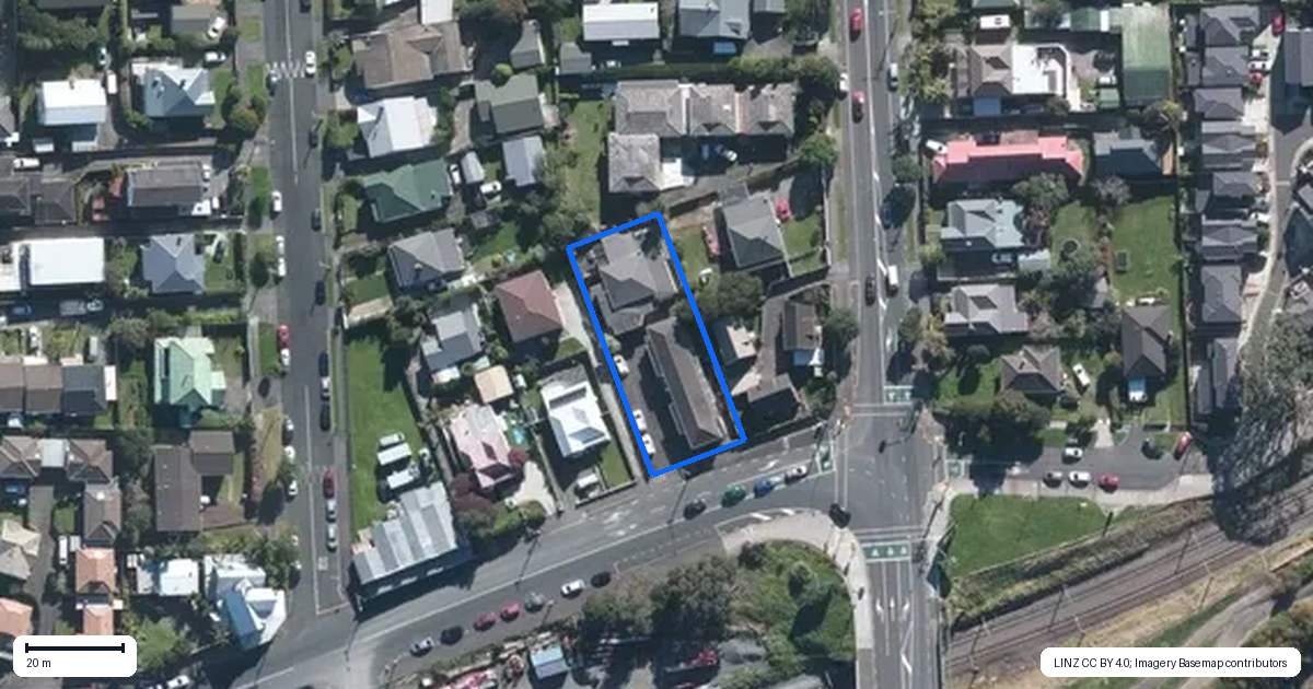 Property context map for 5D Rosebank Road, Avondale, Auckland