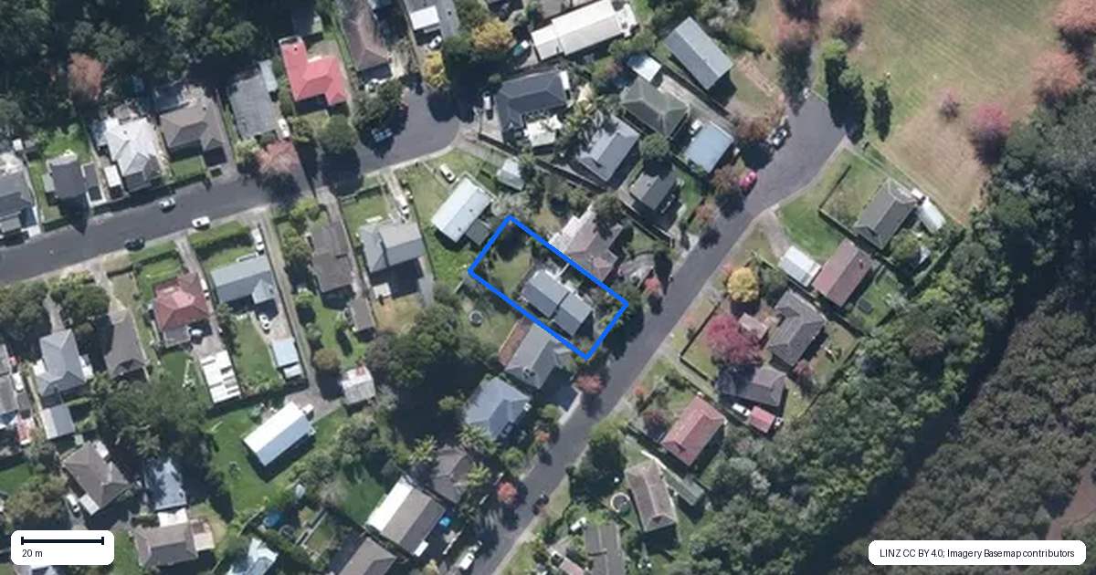 Property context map for 61 Sunline Avenue, Massey, Auckland