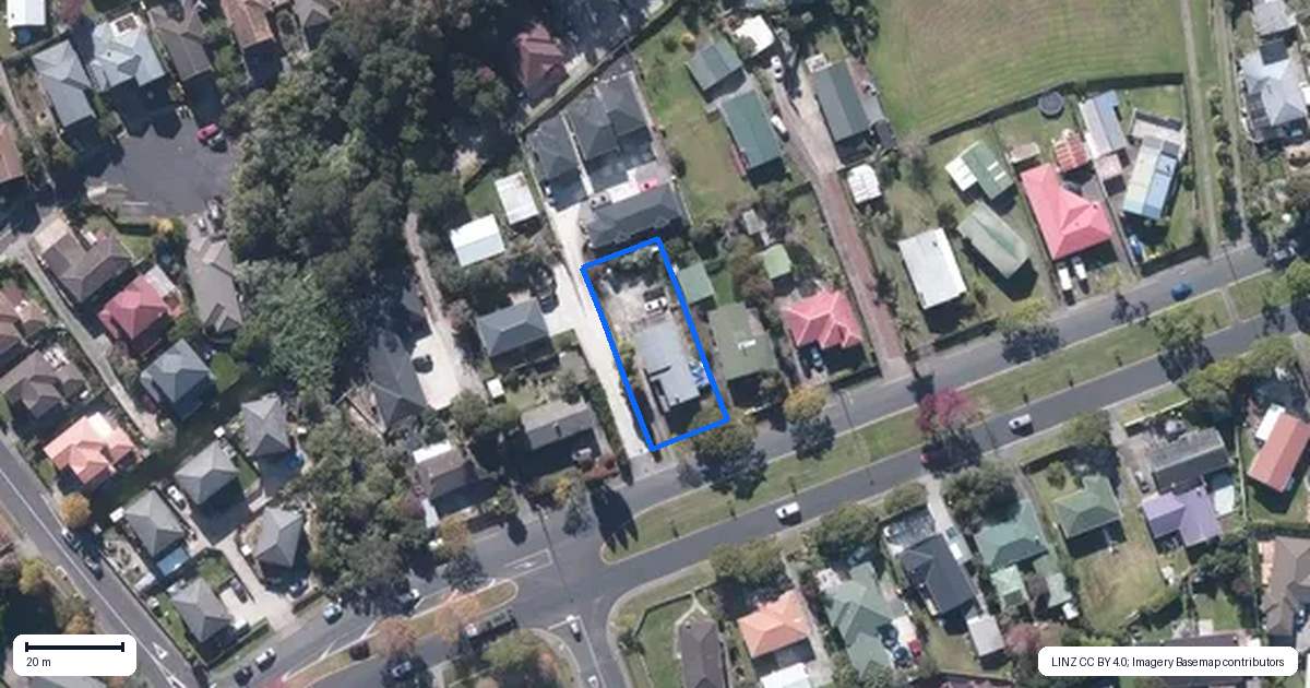 Property context map for 54 Universal Drive, Henderson, Auckland