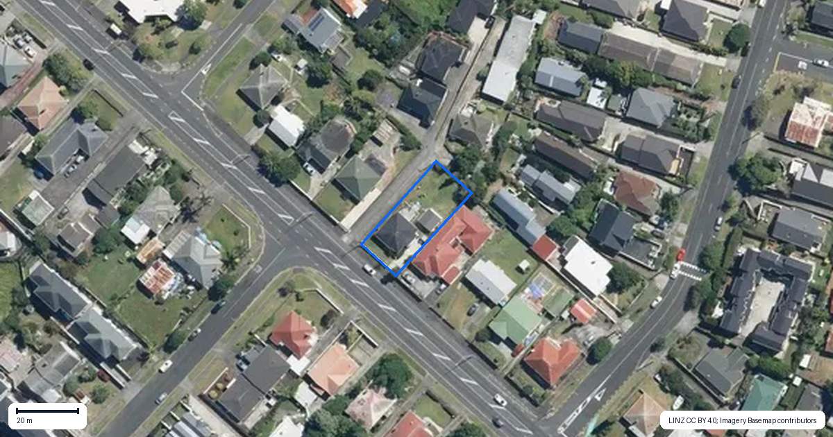 Property context map for 302 Mount Albert Road, Sandringham, Auckland