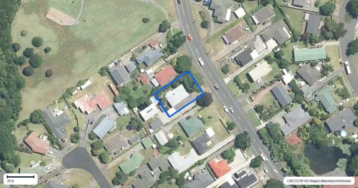 Property context map for 44 Paerata Road, Pukekohe