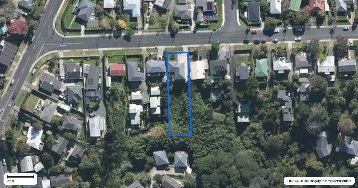 Property context map for 9 Fordham Street, Beach Haven, Auckland
