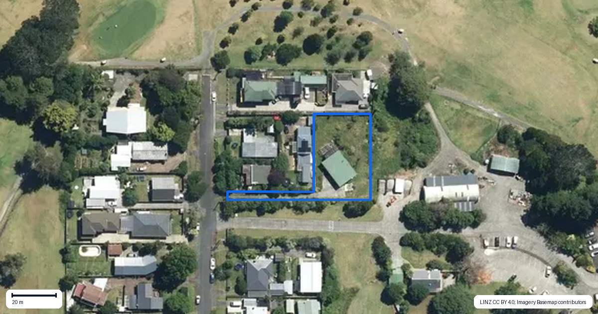 Property context map for 15 Knox Road, Swanson, Auckland