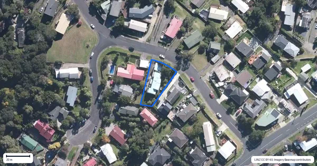 Property context map for 6 Anne McLean Drive, Bayview, Auckland