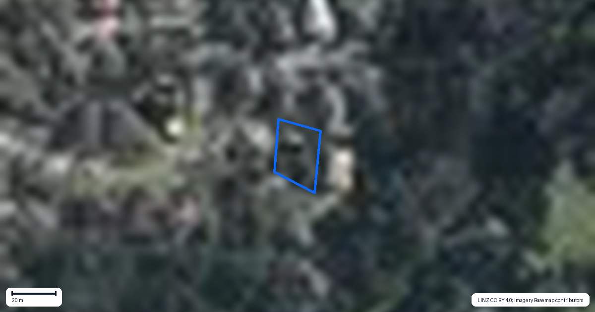 Property context map for 34 South Kensington Way, Henderson, Auckland