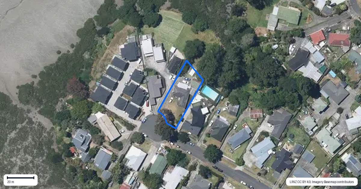Property context map for 25 Challinor Street, Pakuranga, Auckland
