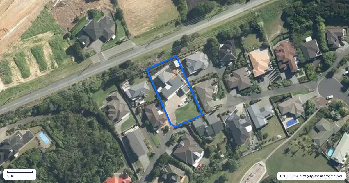 Property context map for 70 Waldorf Crescent, Orewa