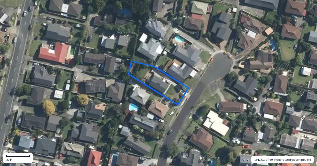 Property context map for 24 Majesty Place, Half Moon Bay, Auckland