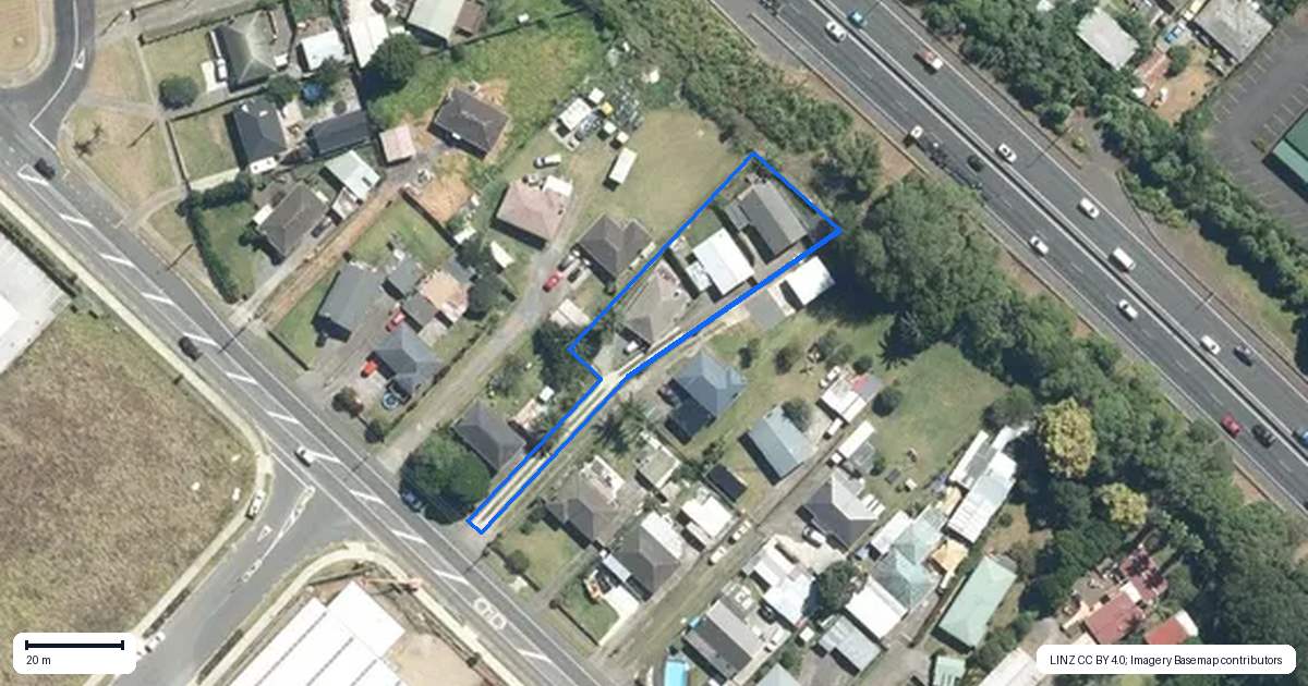 Property context map for 1/85A Tidal Road, Mangere, Auckland