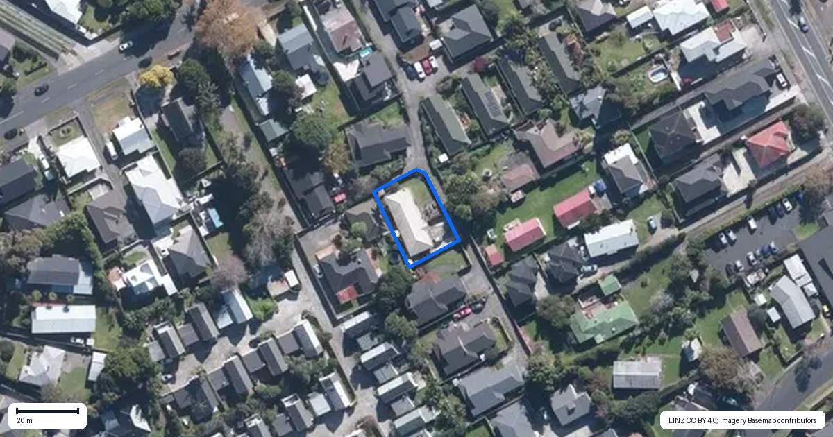 Property context map for 12H Mead Street, Avondale, Auckland
