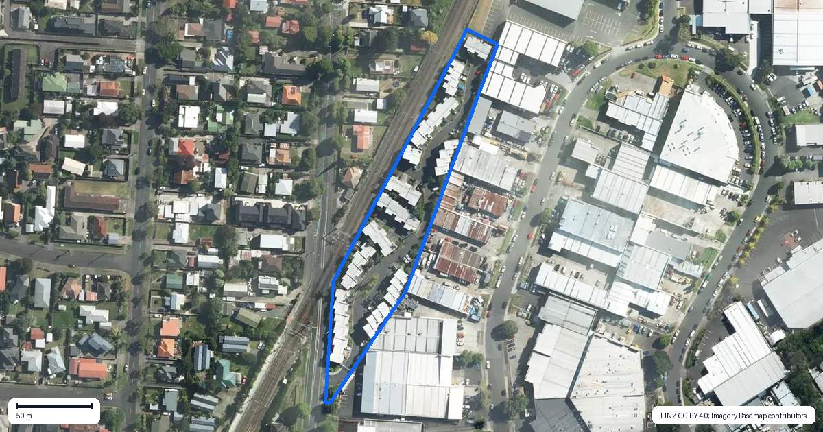 Property context map for 18 Saintly Lane, Avondale, Auckland
