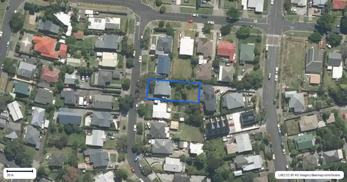 Property context map for 23 Warwick Street, Morningside, Auckland