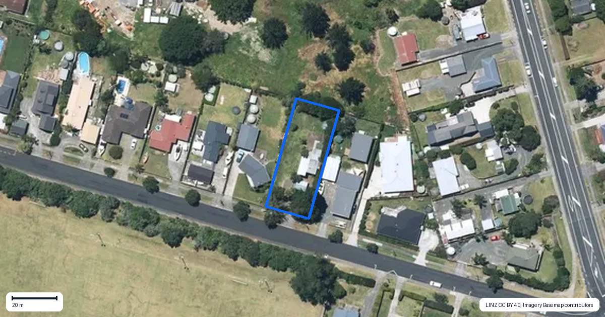 Property context map for 46 Beachlands Road, Beachlands, Auckland