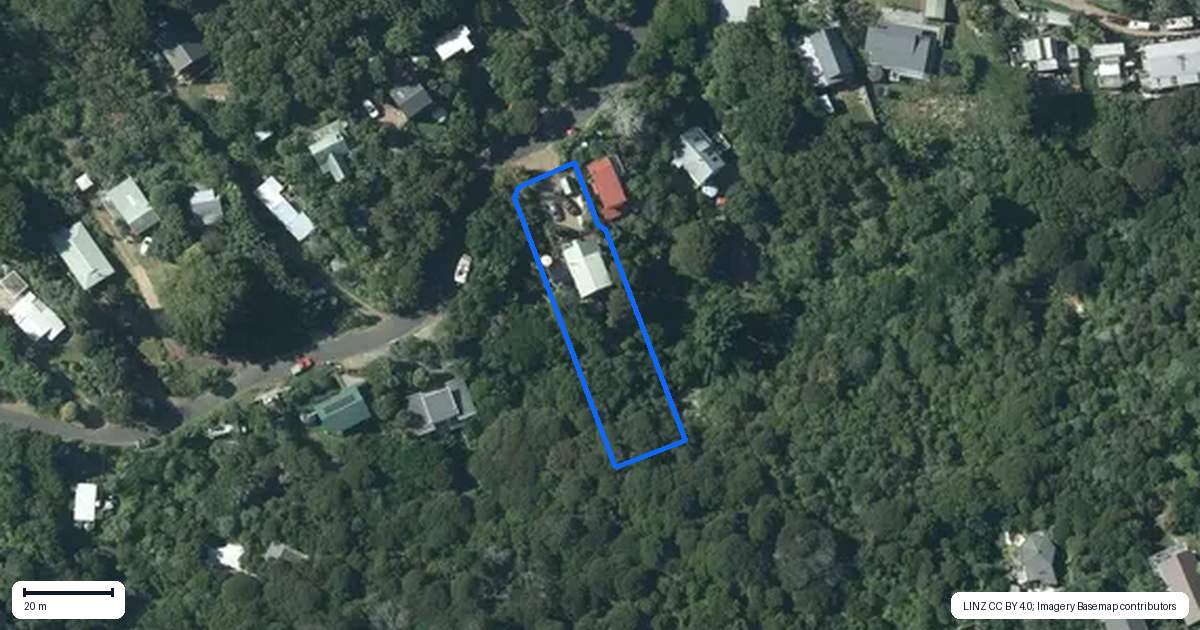 Property context map for 22 Frank Street, Oneroa, Waiheke Island