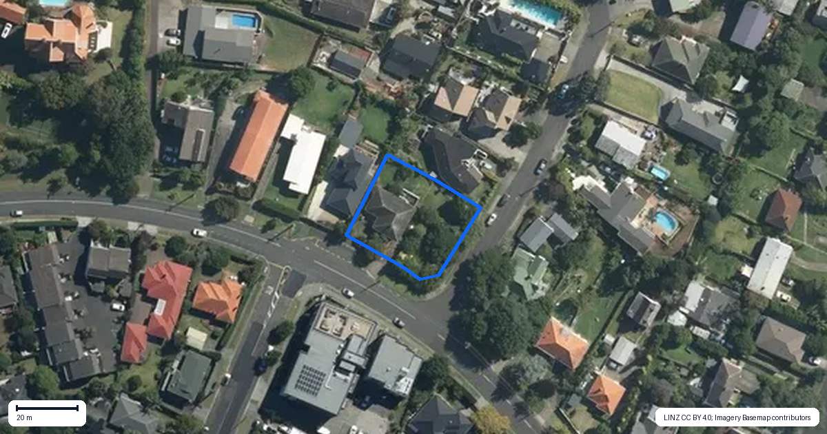 Property context map for 11 Pukerangi Crescent, Ellerslie, Auckland