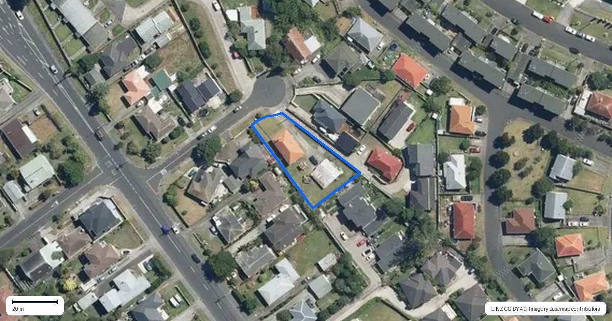 Property context map for 2 Welsh Street, Wesley, Auckland