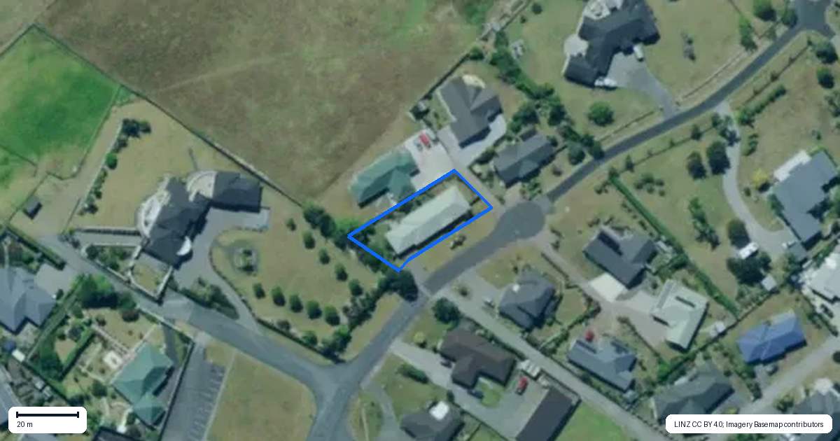 Property context map for 2 Meadowpark Drive, Dargaville